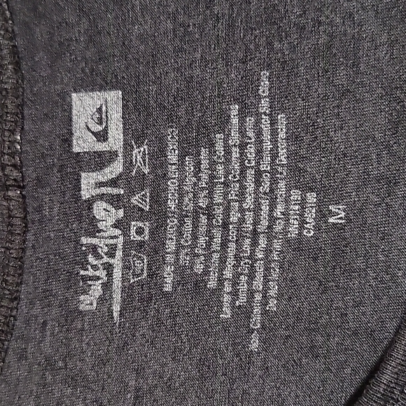 Quiksilver medium  grey and yellow muscle tee - Picture 2 of 3
